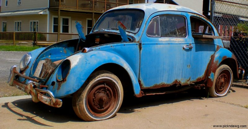 Old Volkswagen Beetle Bug pickndawg
